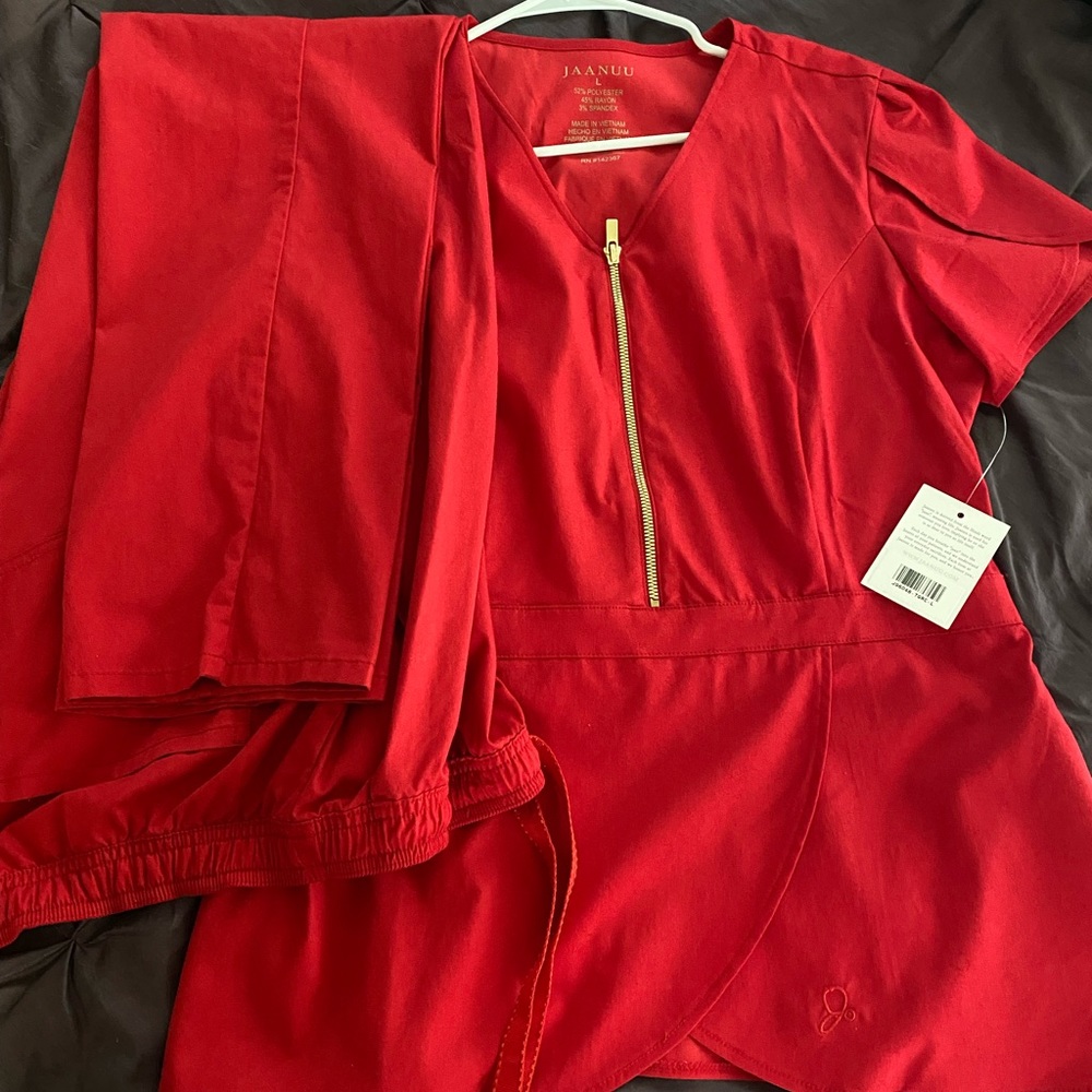 NEW RED LARGE JAANUU SET